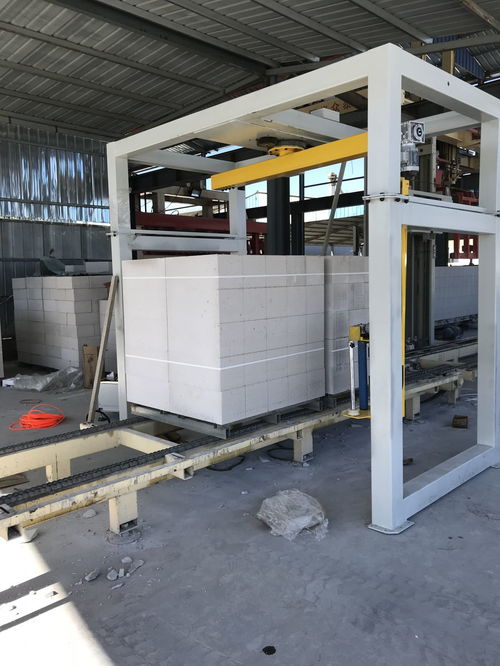 搖臂式纏繞包裝機(jī) 加氣磚建材類(lèi)產(chǎn)品包裝與銷(xiāo)售的高效利器